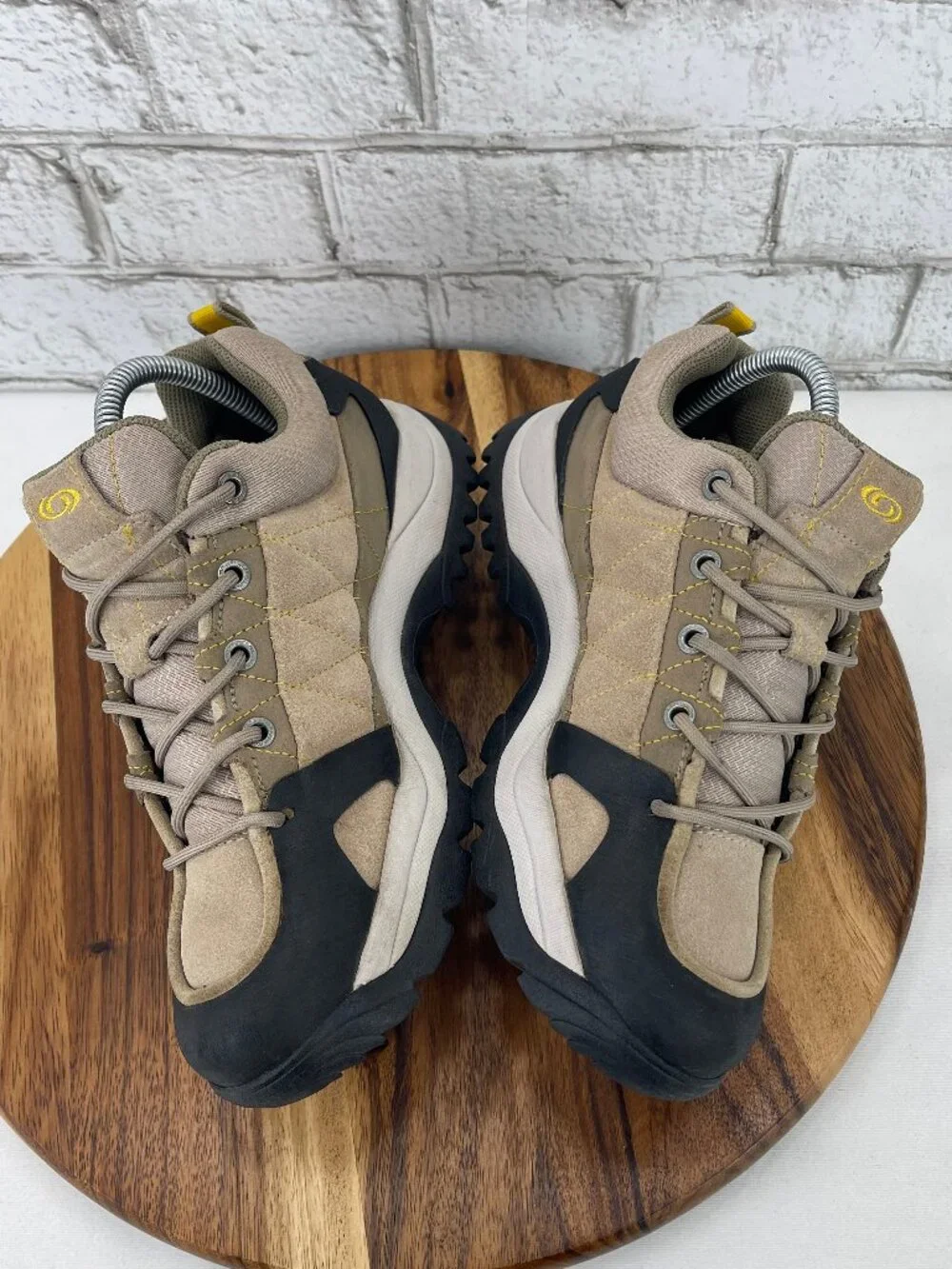 Salomon VTG 2003 Womens Sz. 7.5 Beige Black Chunky Hiking Outdoor Shoes 863675